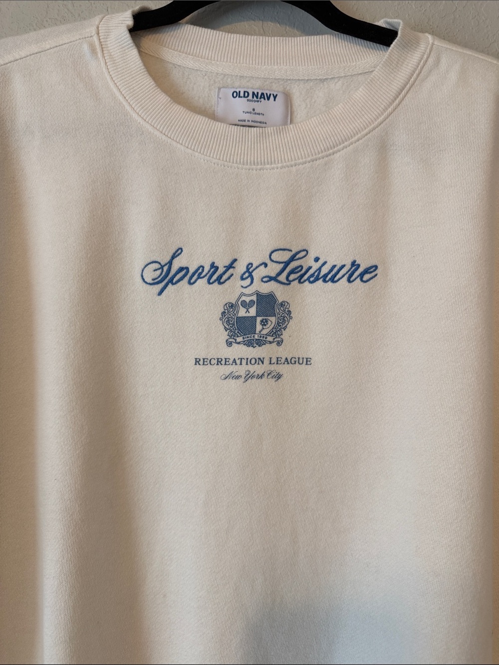 Old Navy Cream Graphic 'Sport & Leisure' Pullover Sweatshirt - Picture 3 of 6